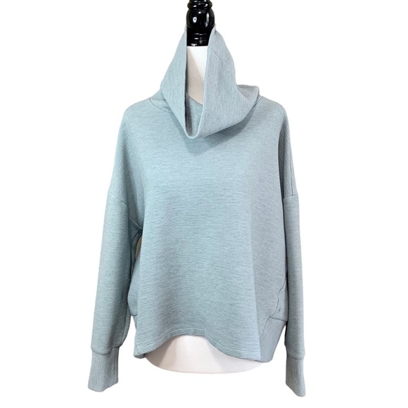 Shambhala Sweaters - Shambhala Cropped Turtleneck Pullover Sweater